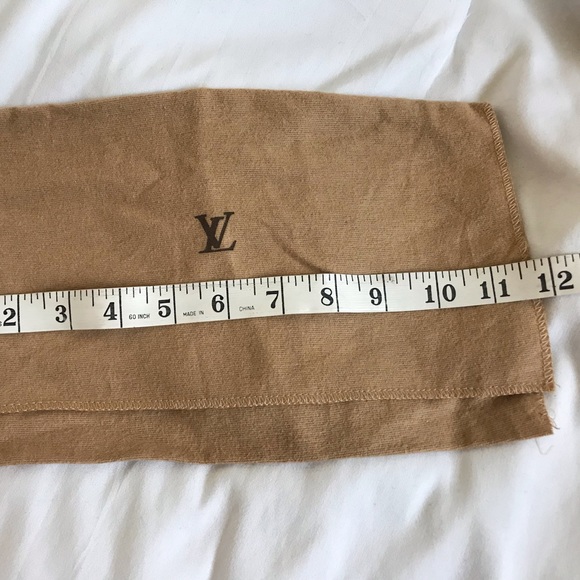 Louis Vuitton dust bag 7x11.5 in - Picture 2 of 3